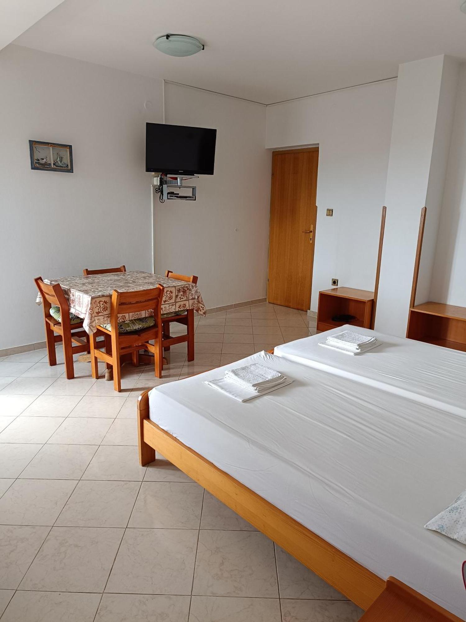 The Blue House Apartment Vinkuran Room photo